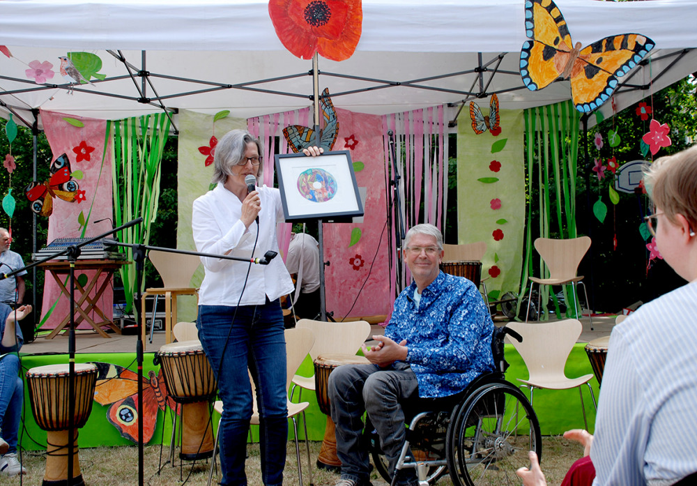 Birgit Monteiro und Dominik Peter auf der Preisverleihung